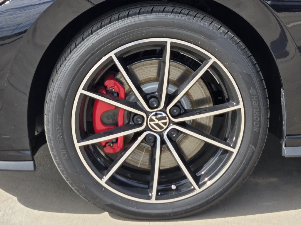 New 2027 Volkswagen Jetta GLI Autobahn FWD image 9