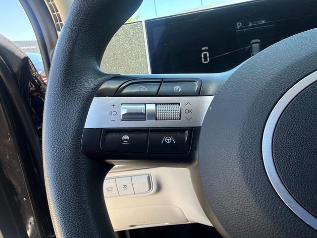 Used 2025 Hyundai Tucson SEL FWD image 30