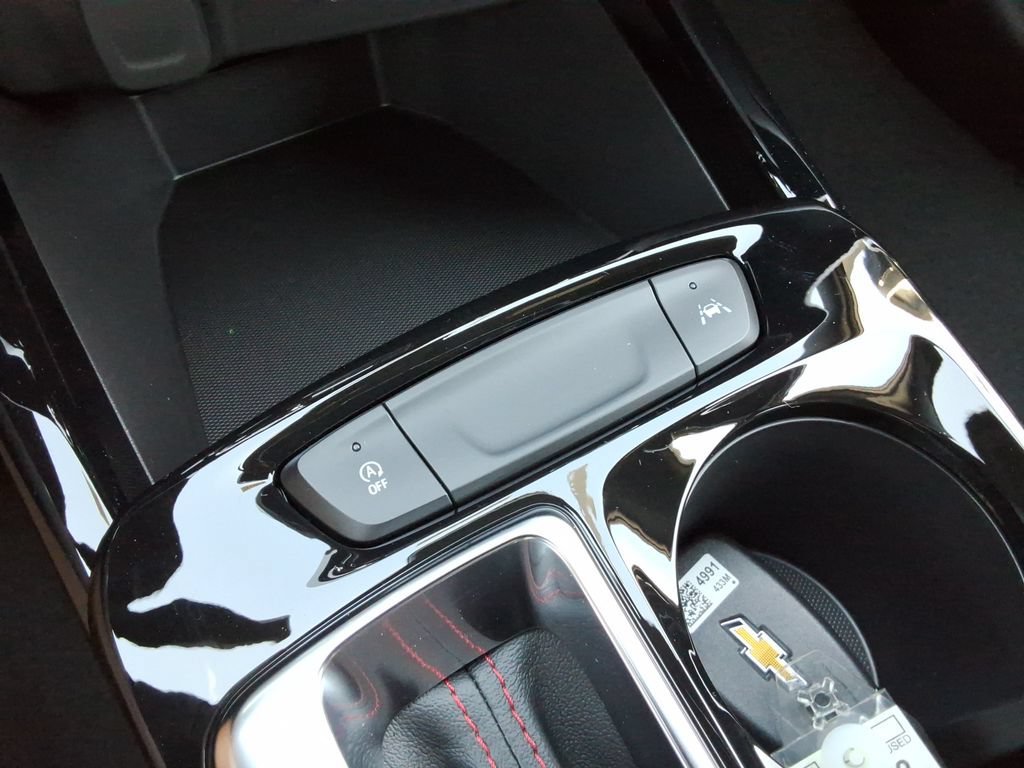 New 2026 Chevrolet Trax RS w/ Driver Confidence Package FWD image 31