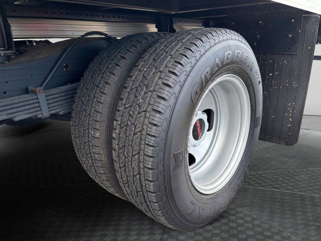 Used 2023 GMC Savana 3500 Work Van w/ Power Convenience Package image 12