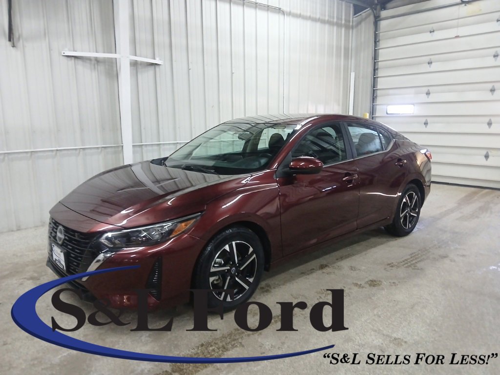 Used 2024 Nissan Sentra SV image 1