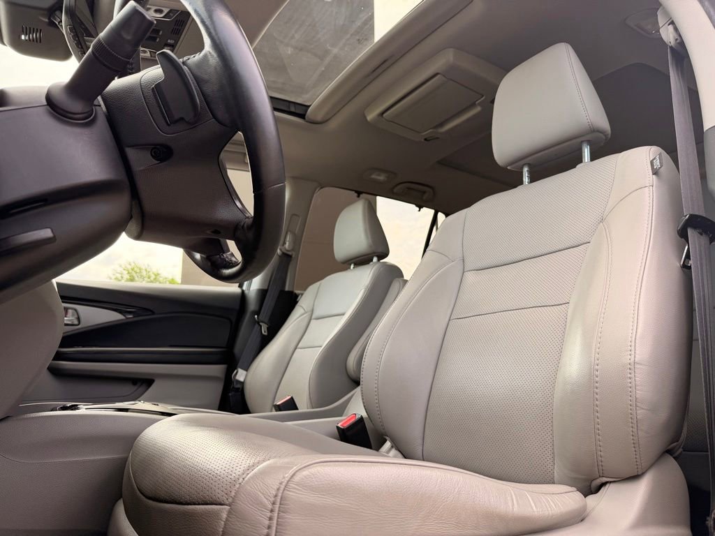 Used 2021 Honda Pilot Elite image 28
