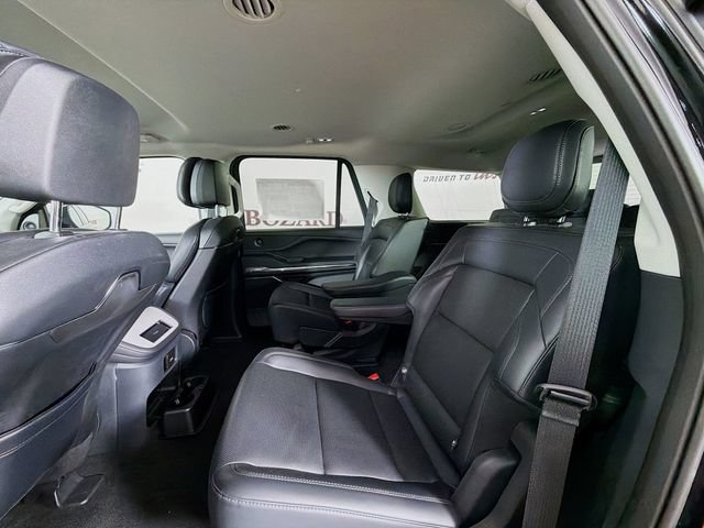 New 2026 Lincoln Navigator Premiere AWD/4WD image 25