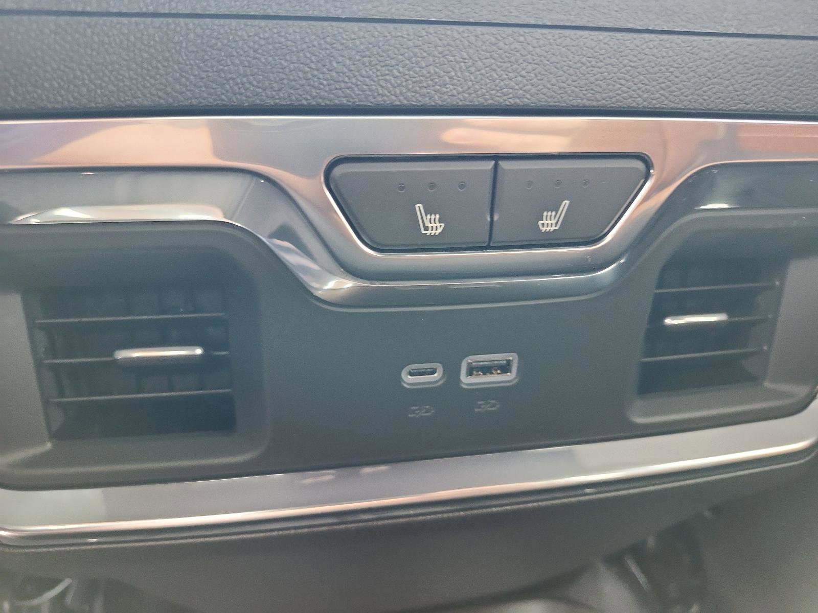 New 2026 GMC Sierra 3500 Denali Ultimate image 12