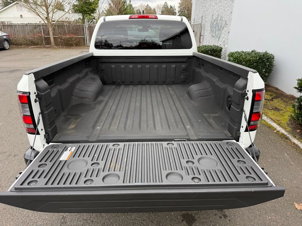 Used 2024 Nissan Frontier S w/ Technology Package image 9
