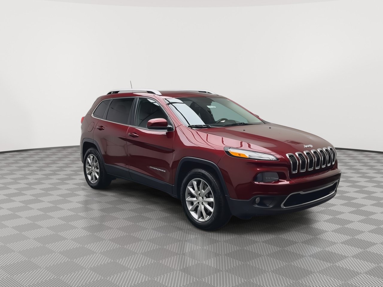 Used 2018 Jeep Cherokee Limited AWD/4WD image 32