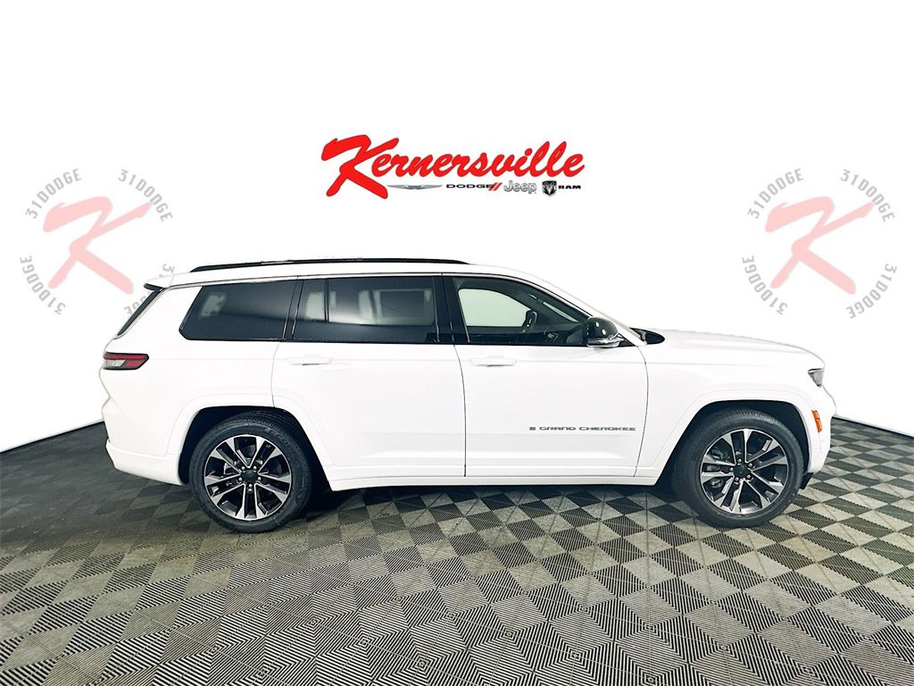 New 2025 Jeep Grand Cherokee L Overland w/ Luxury Tech Group IV image 8