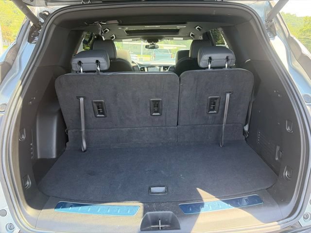 Used 2023 Buick Enclave Essence w/ Experience Buick Package AWD/4WD image 14