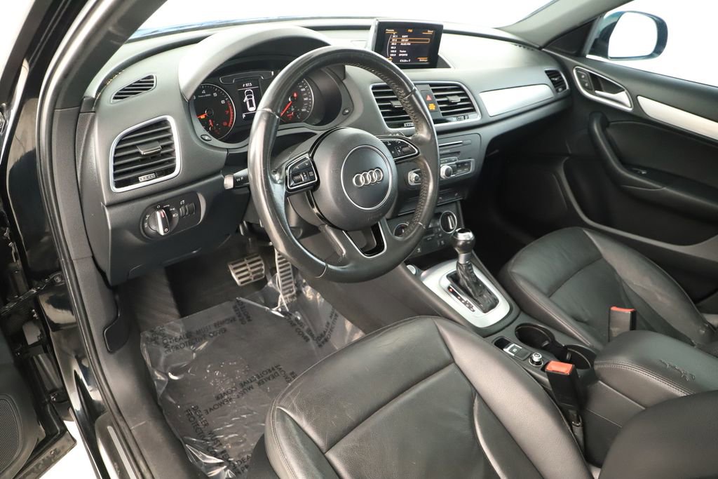 Used 2018 Audi Q3 2.0T Premium w/ Convenience Package image 15