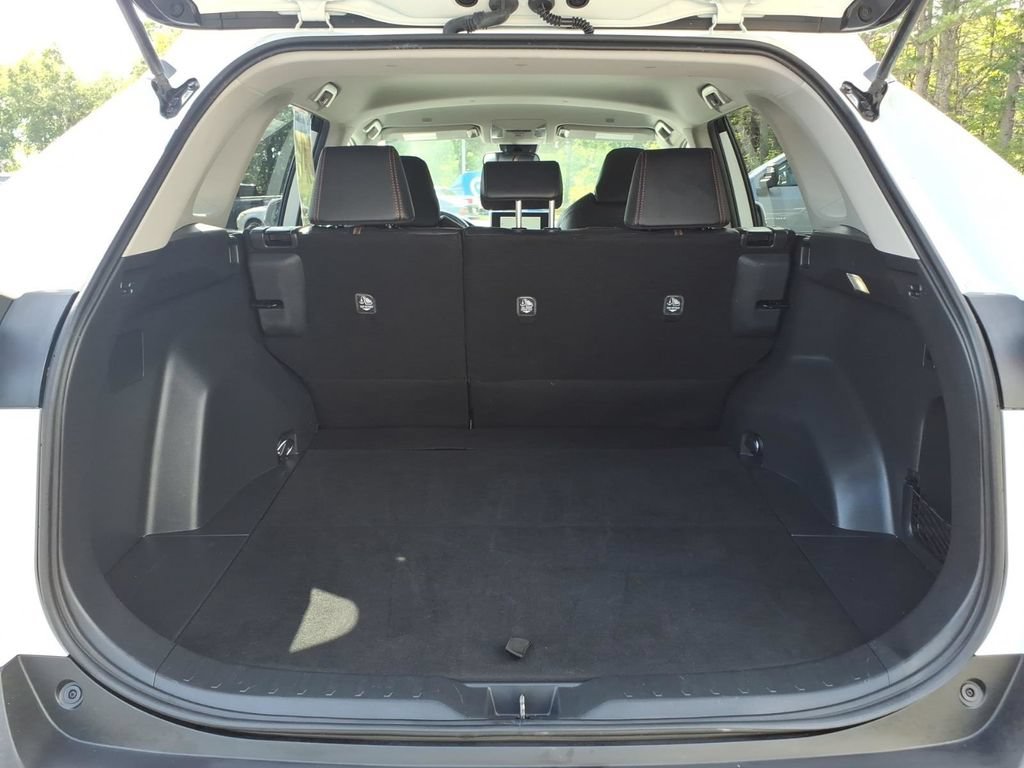 Used 2024 Toyota RAV4 Adventure AWD/4WD image 10