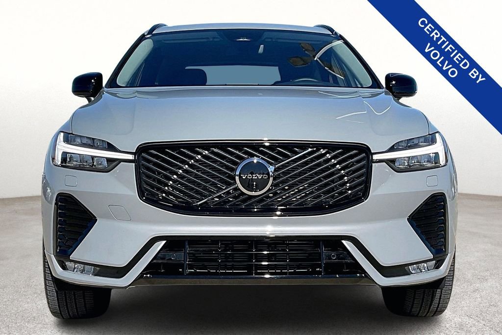 Certified 2026 Volvo XC60 B5 Ultra w/ Climate Package image 6