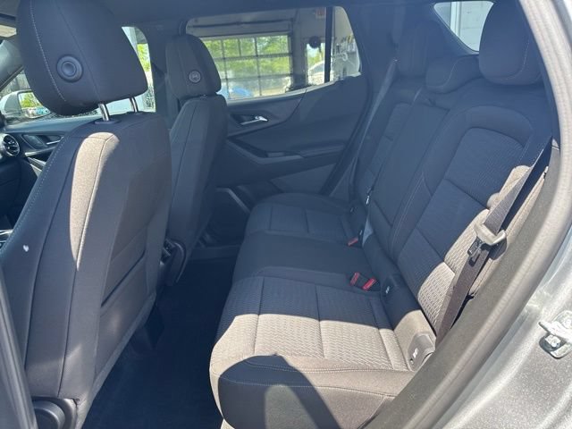 Used 2026 Chevrolet Equinox LT AWD/4WD image 19