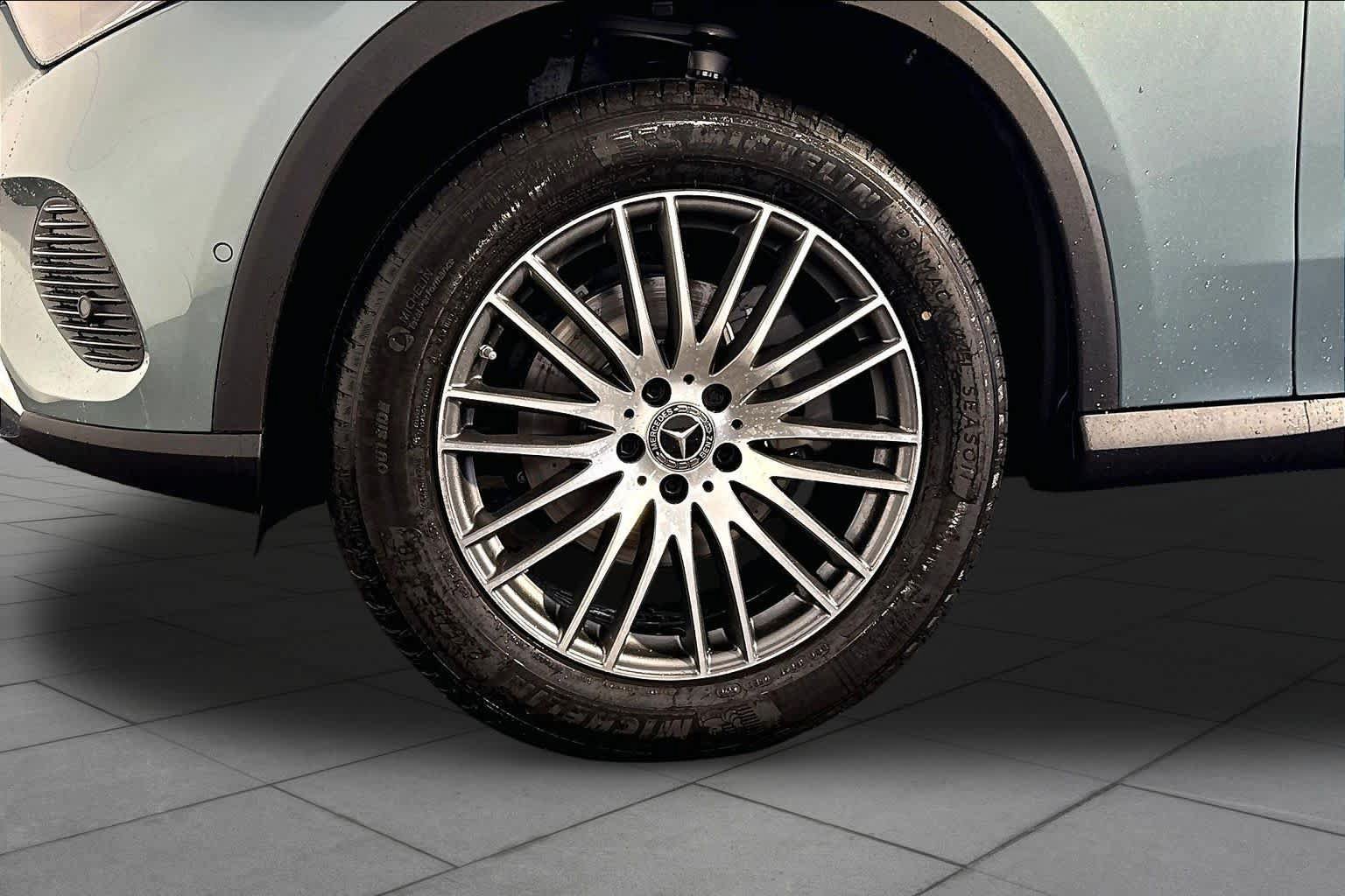 New 2027 Mercedes-Benz GLC 300 4MATIC image 17