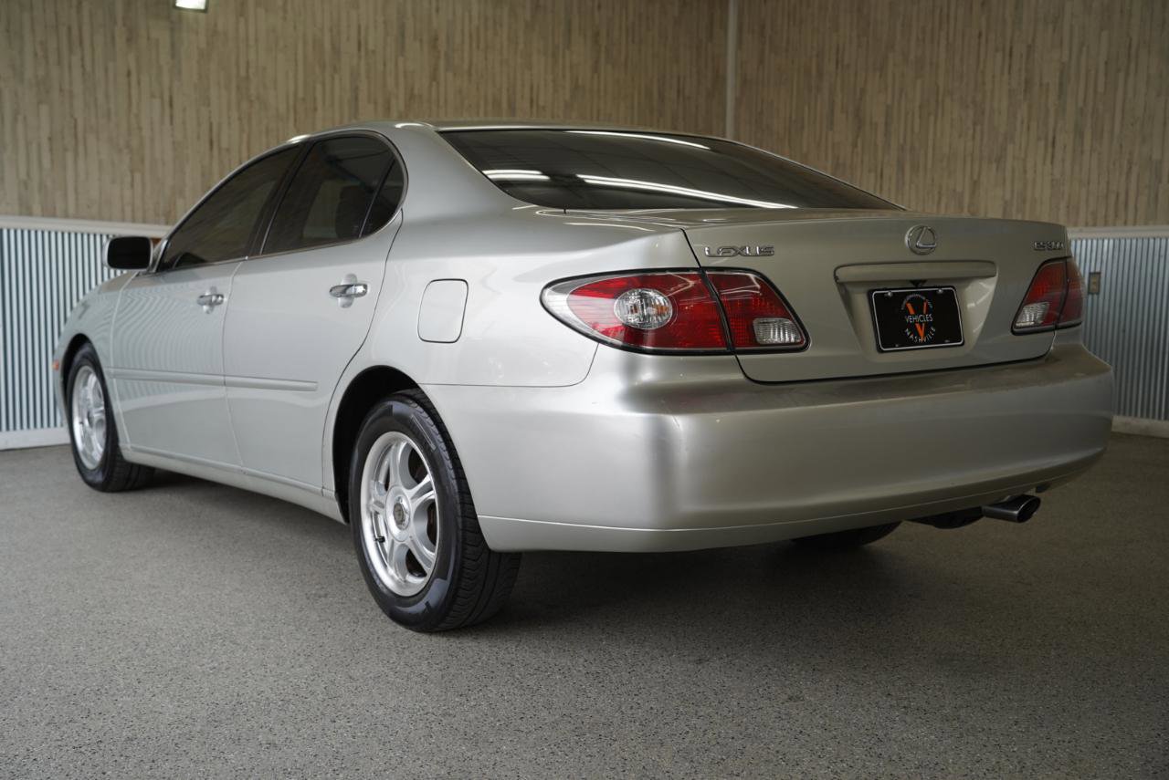 Used 2003 Lexus ES 330 image 7