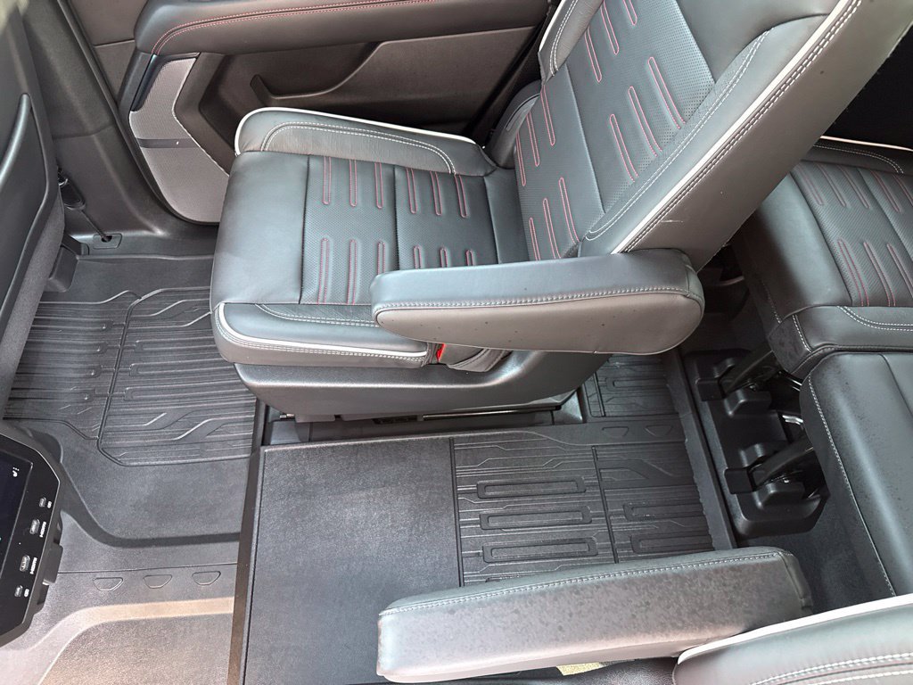 Used 2026 GMC Yukon AT4 Ultimate AWD/4WD image 60