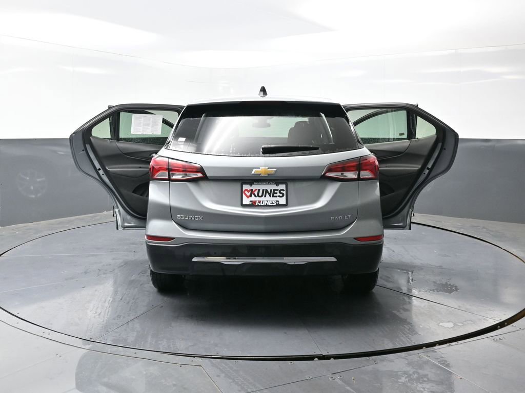 Used 2024 Chevrolet Equinox LT image 60