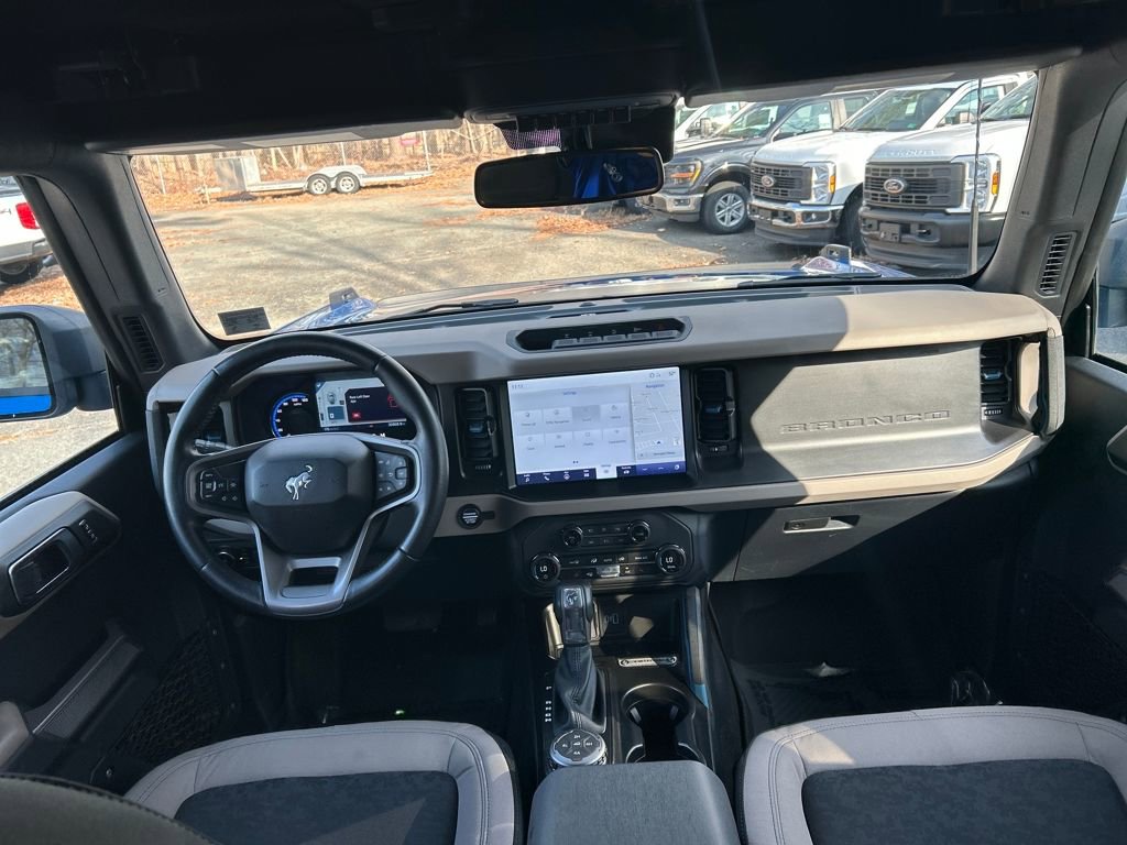 Used 2023 Ford Bronco Wildtrak image 28