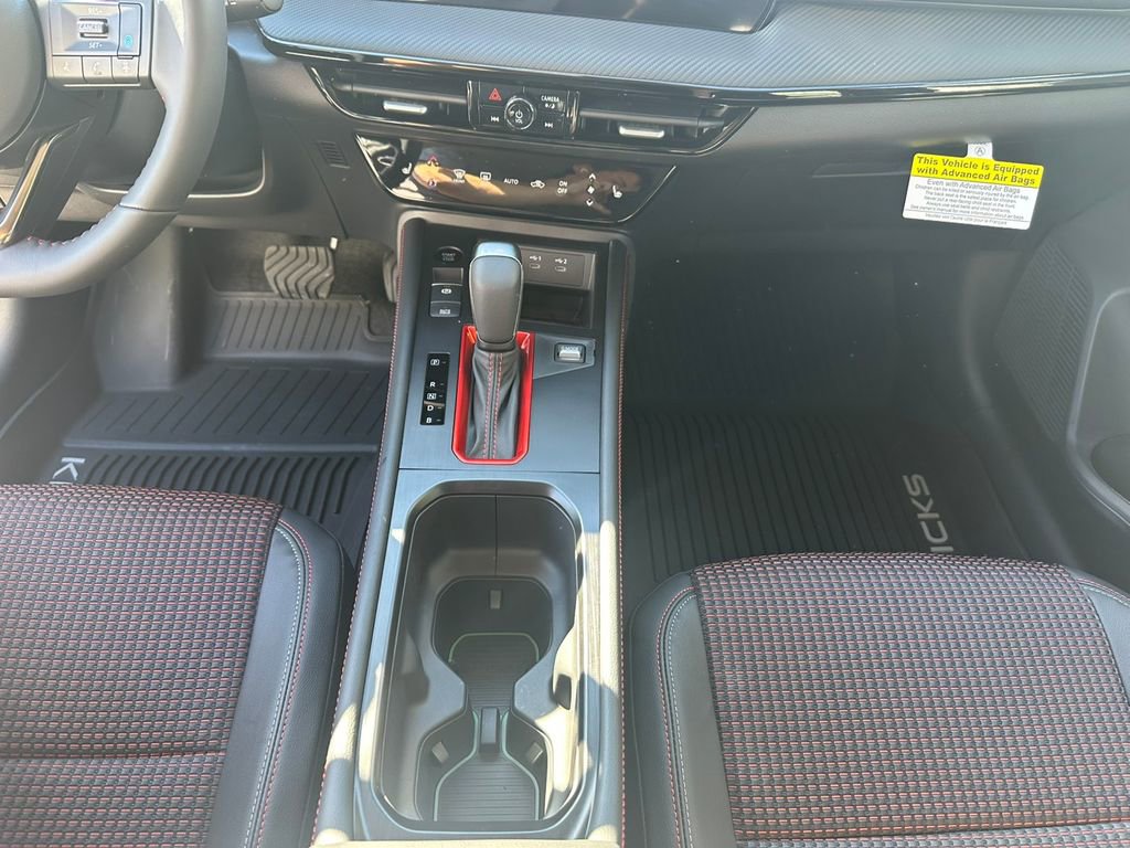 New 2026 Nissan Kicks SR w/ Illumination Package image 18