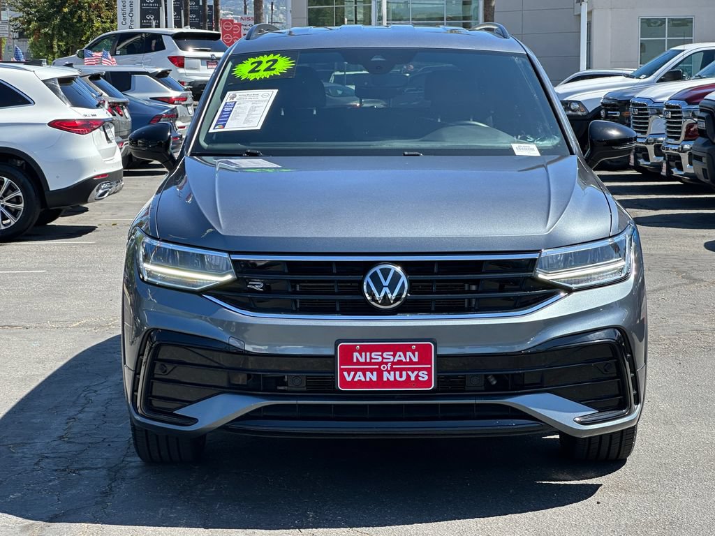Used 2022 Volkswagen Tiguan SE R-Line FWD image 11