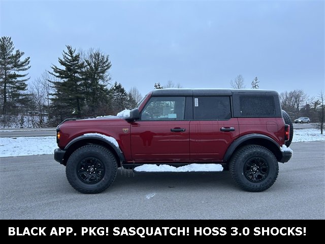 New 2025 Ford Bronco Badlands w/ Sasquatch Package image 3