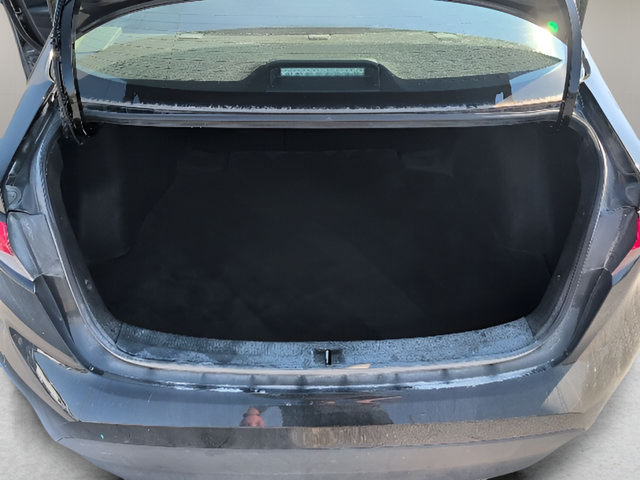 Used 2023 Toyota Corolla LE FWD image 9