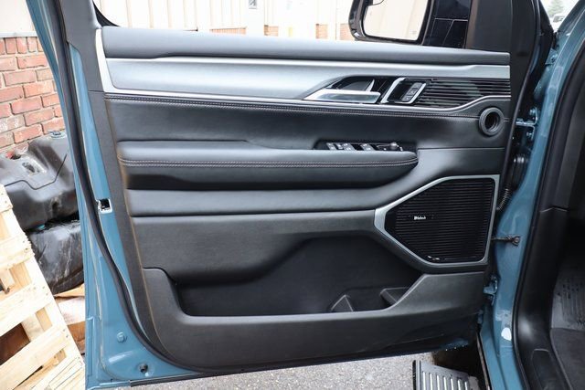 New 2026 Jeep Grand Wagoneer Limited image 9