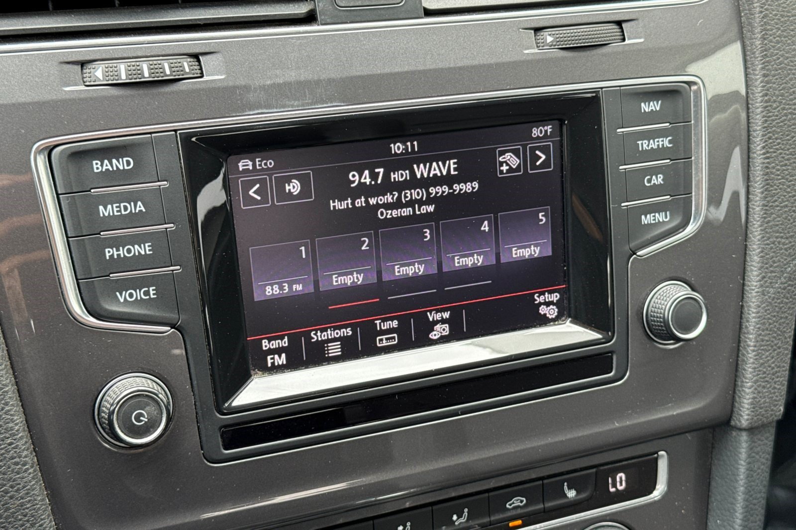 Used 2015 Volkswagen e-Golf SEL Premium FWD image 22