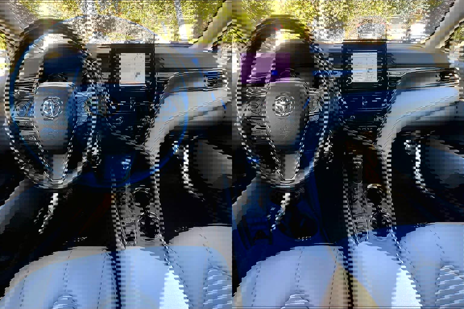 Used 2023 Toyota Camry SE image 14