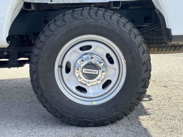 Used 2024 Ford F250 XL w/ FX4 Off-Road Package image 11