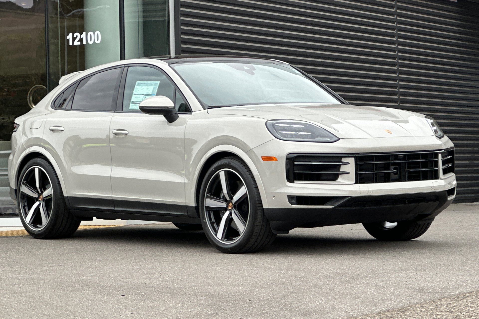 New 2026 Porsche Cayenne Coupe image 10