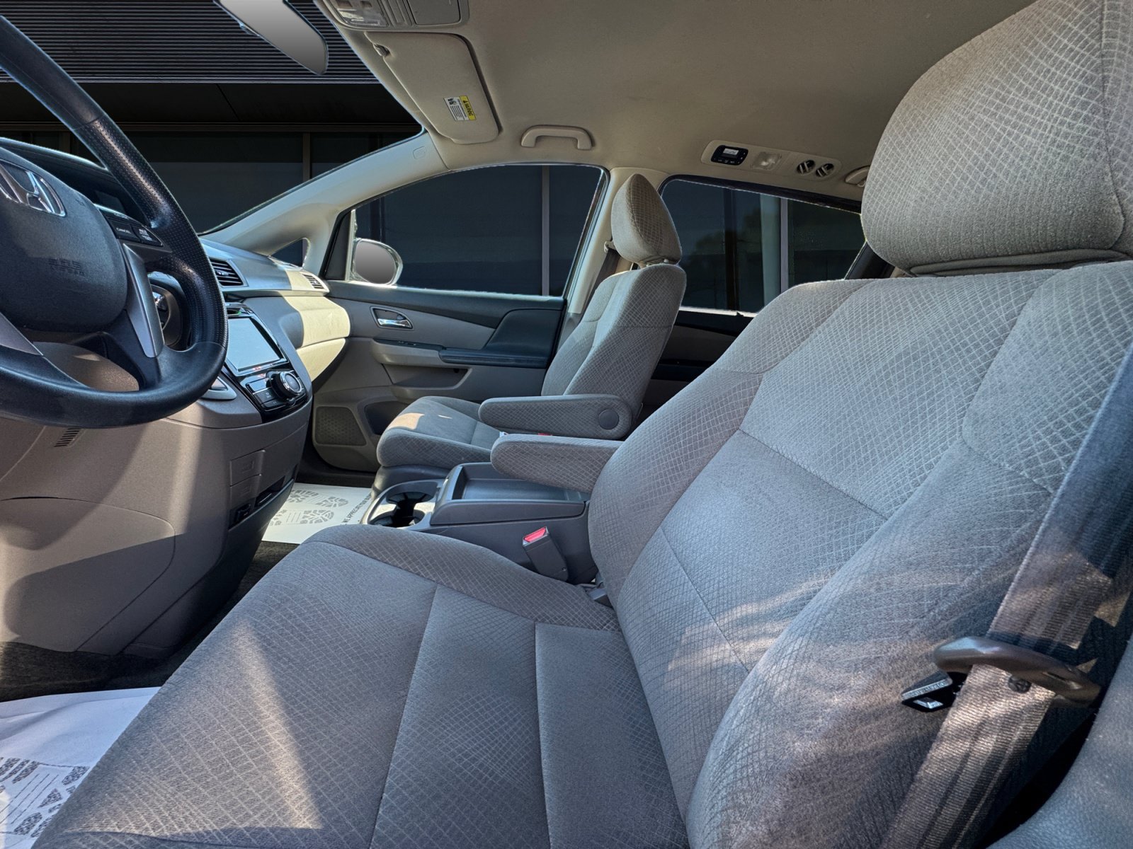 Used 2016 Honda Odyssey EX image 2