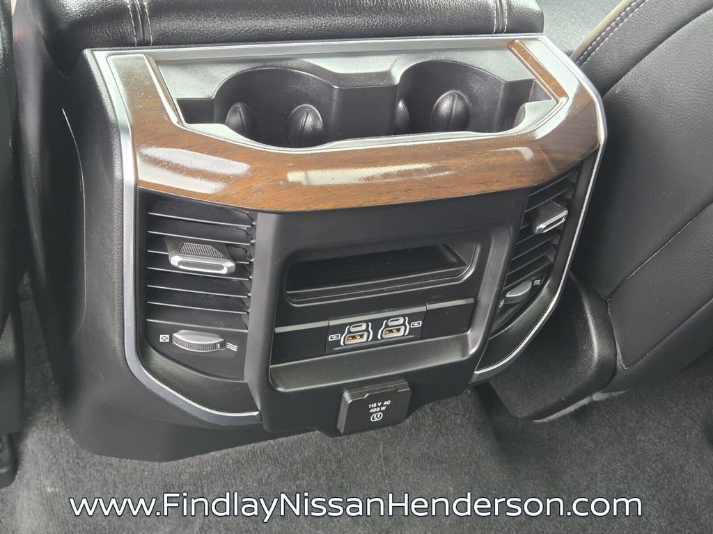 Used 2022 RAM 1500 Laramie AWD/4WD image 12