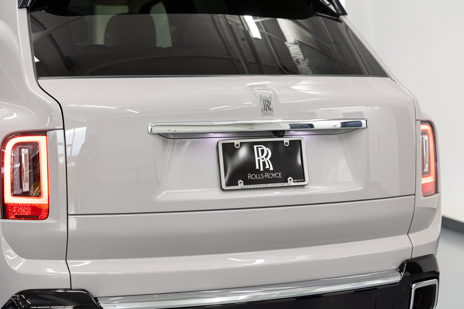 New 2027 Rolls-Royce Cullinan AWD/4WD image 16