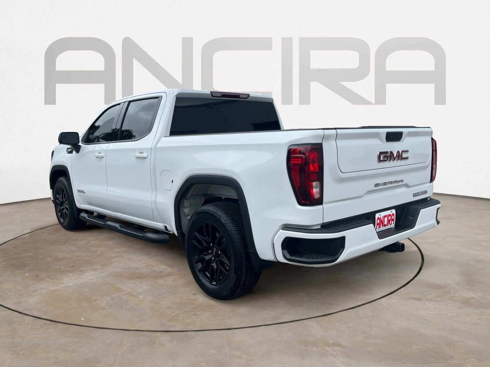 Used 2025 GMC Sierra 1500 Elevation RWD image 8