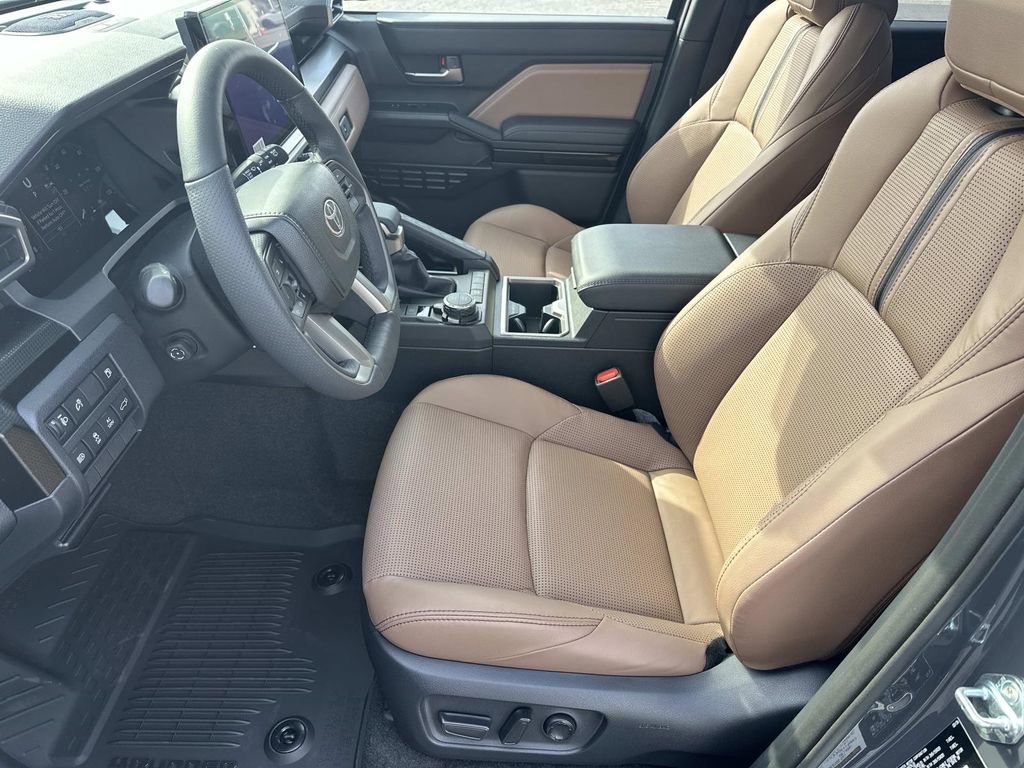 New 2026 Toyota 4Runner Limited AWD/4WD image 19