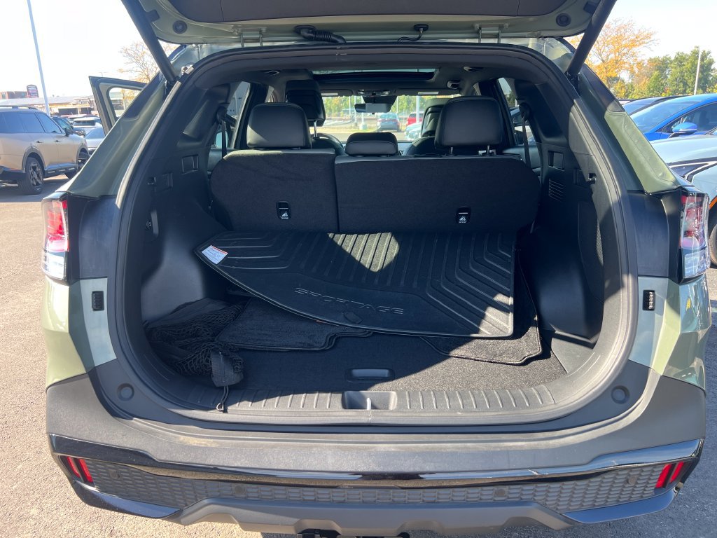 Certified 2025 Kia Sportage X-Pro AWD/4WD image 30