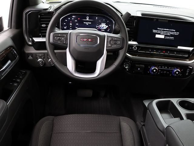 New 2026 GMC Sierra 2500 SLE w/ SLE Value Package; AWD/4WD image 15