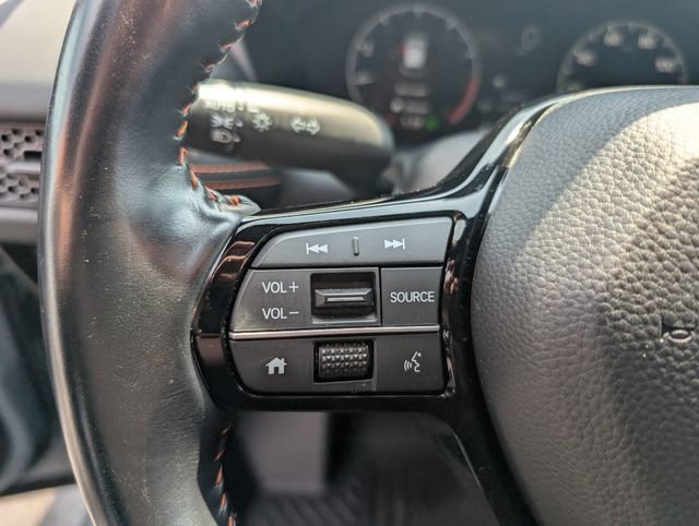 Used 2025 Honda HR-V Sport image 16