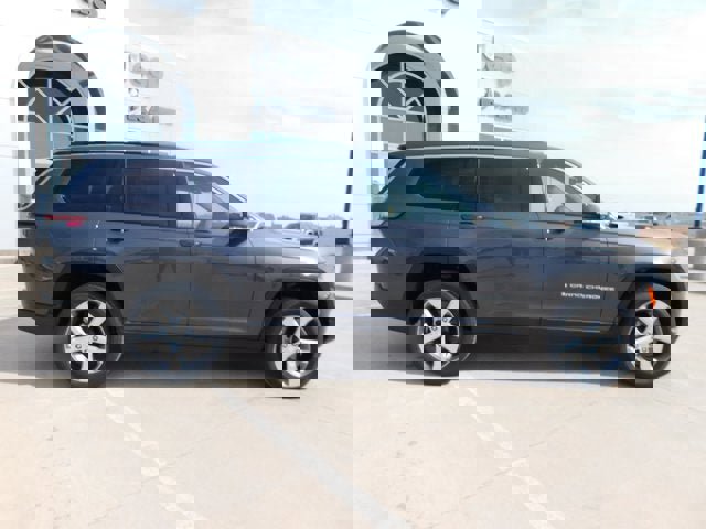 New 2025 Jeep Grand Cherokee L Limited w/ Luxury Tech Group II image 7