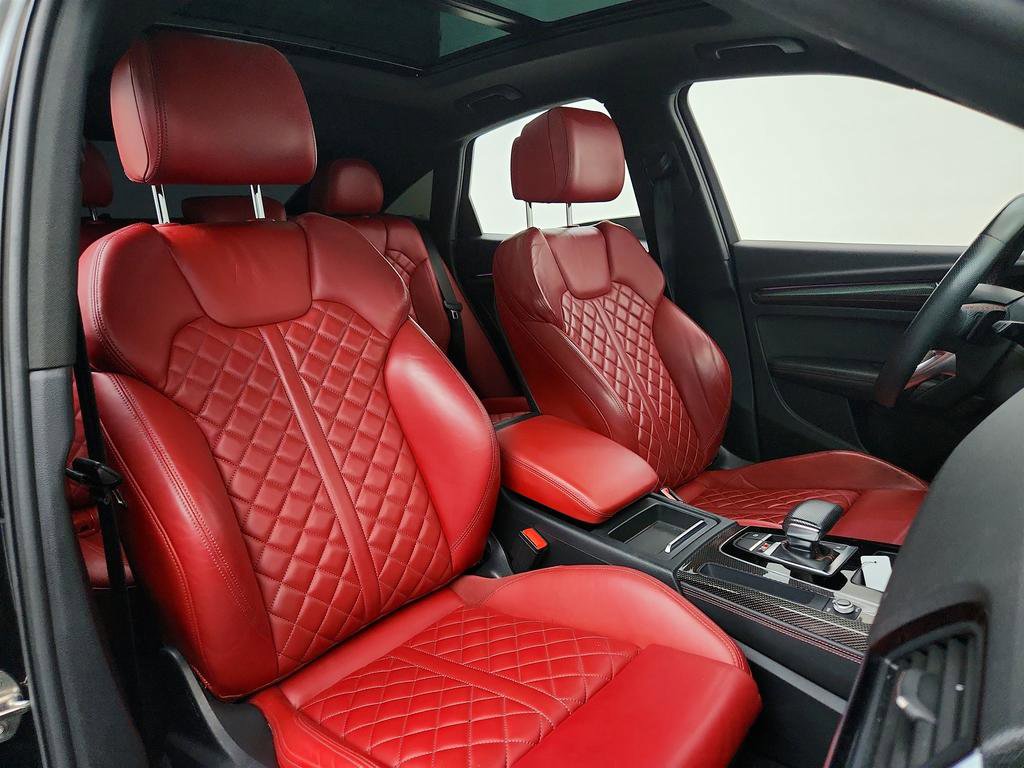 Used 2022 Audi SQ5 Prestige w/ Prestige Package image 28