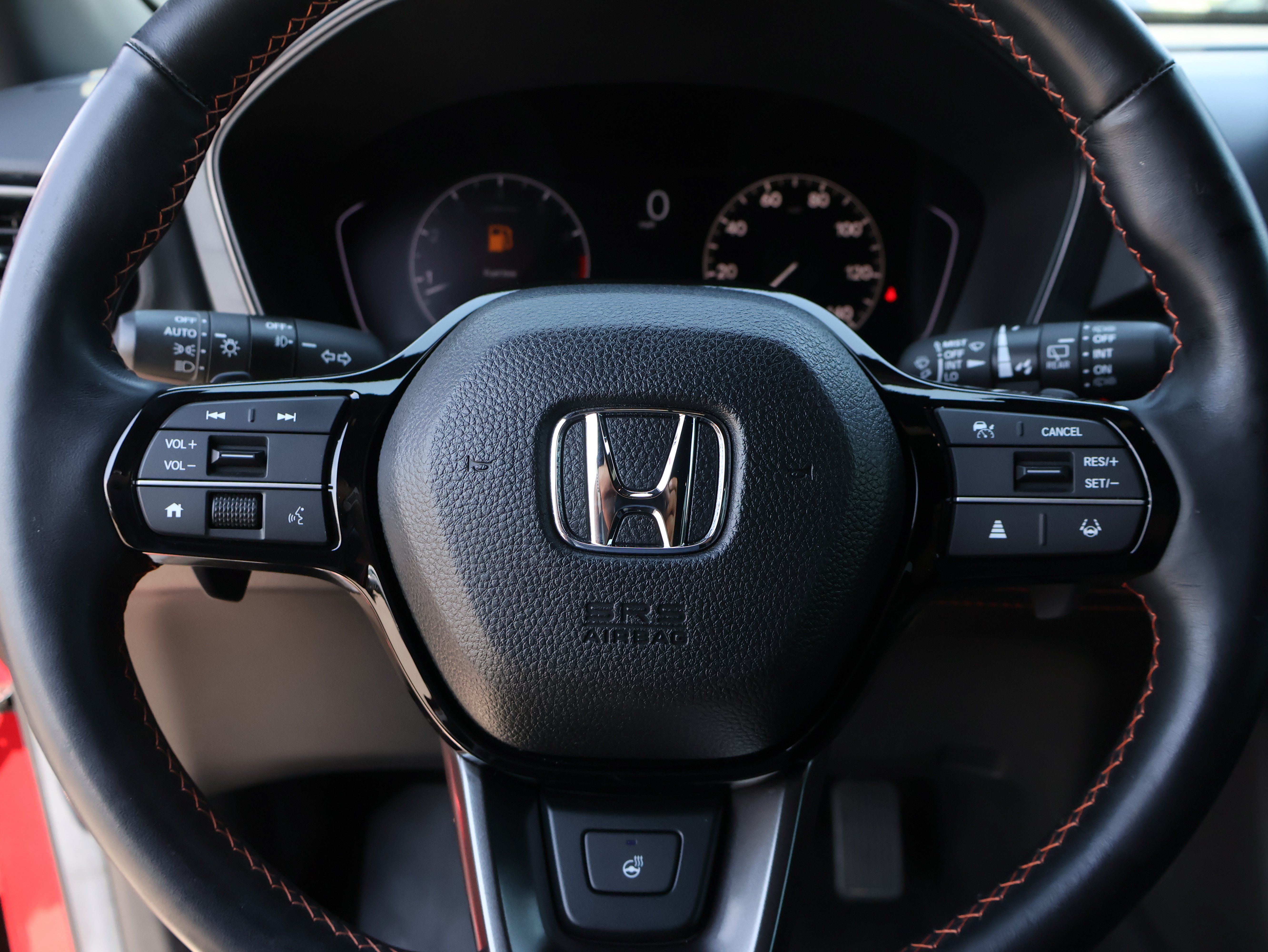 Used 2025 Honda Pilot TrailSport image 36