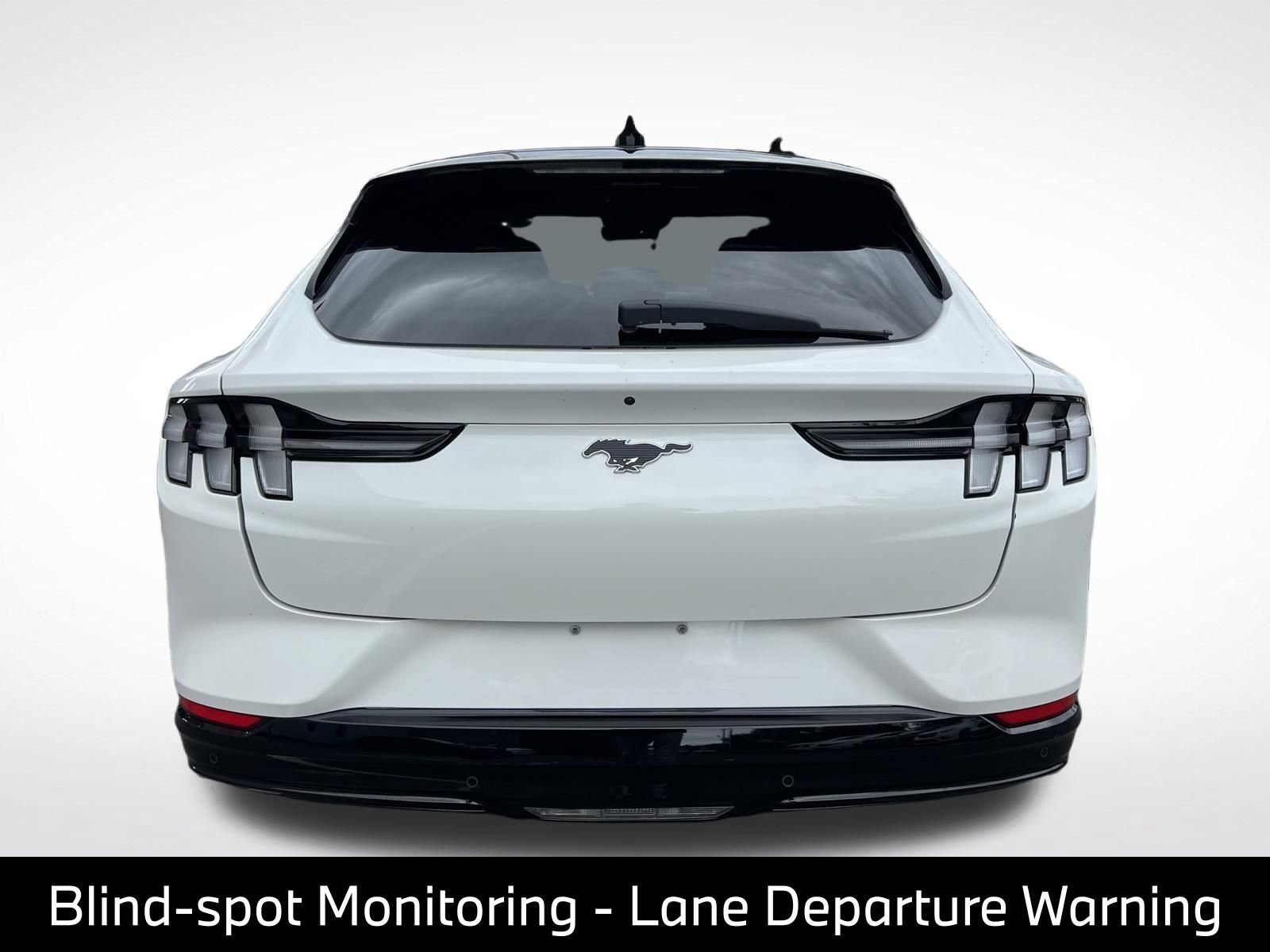 Used 2022 Ford Mustang Mach-E Premium RWD image 10