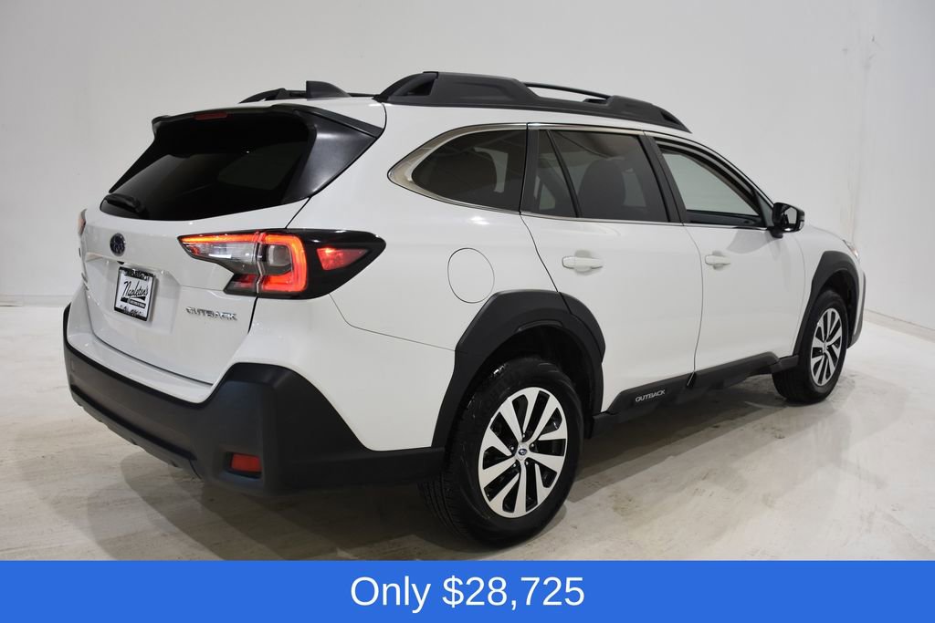 Used 2025 Subaru Outback Premium image 4