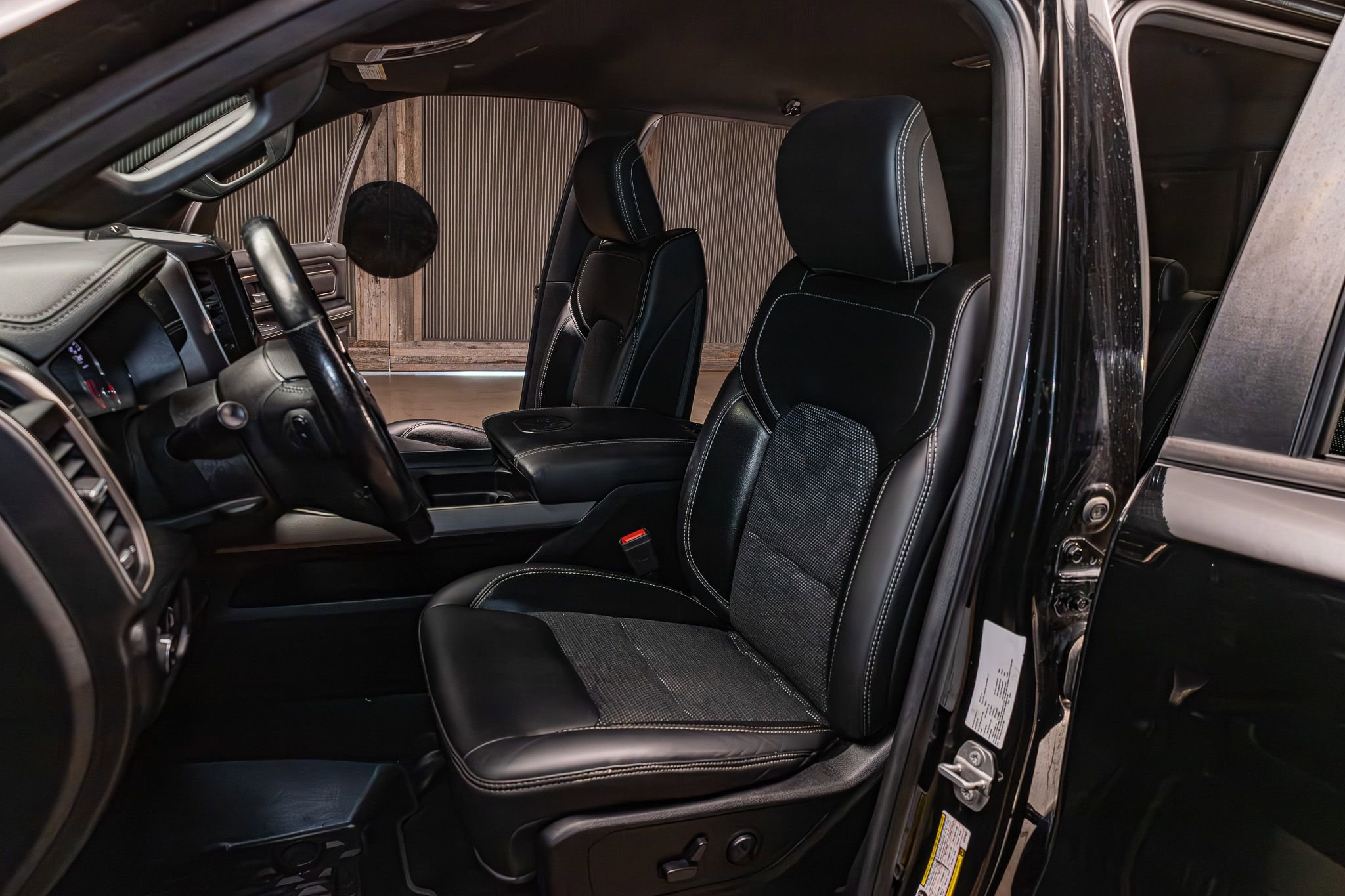 Used 2020 RAM 1500 Sport w/ Level 2 Equipment Goup w/2_L image 20