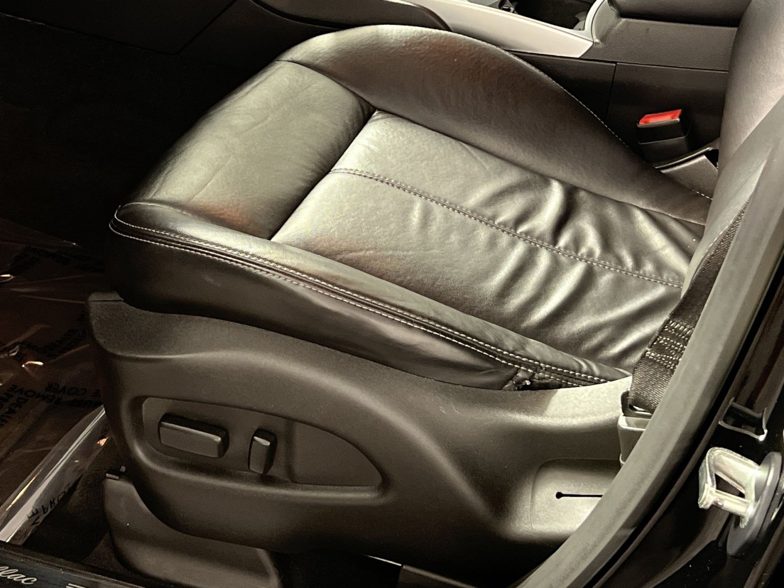 Used 2015 Cadillac SRX FWD image 15