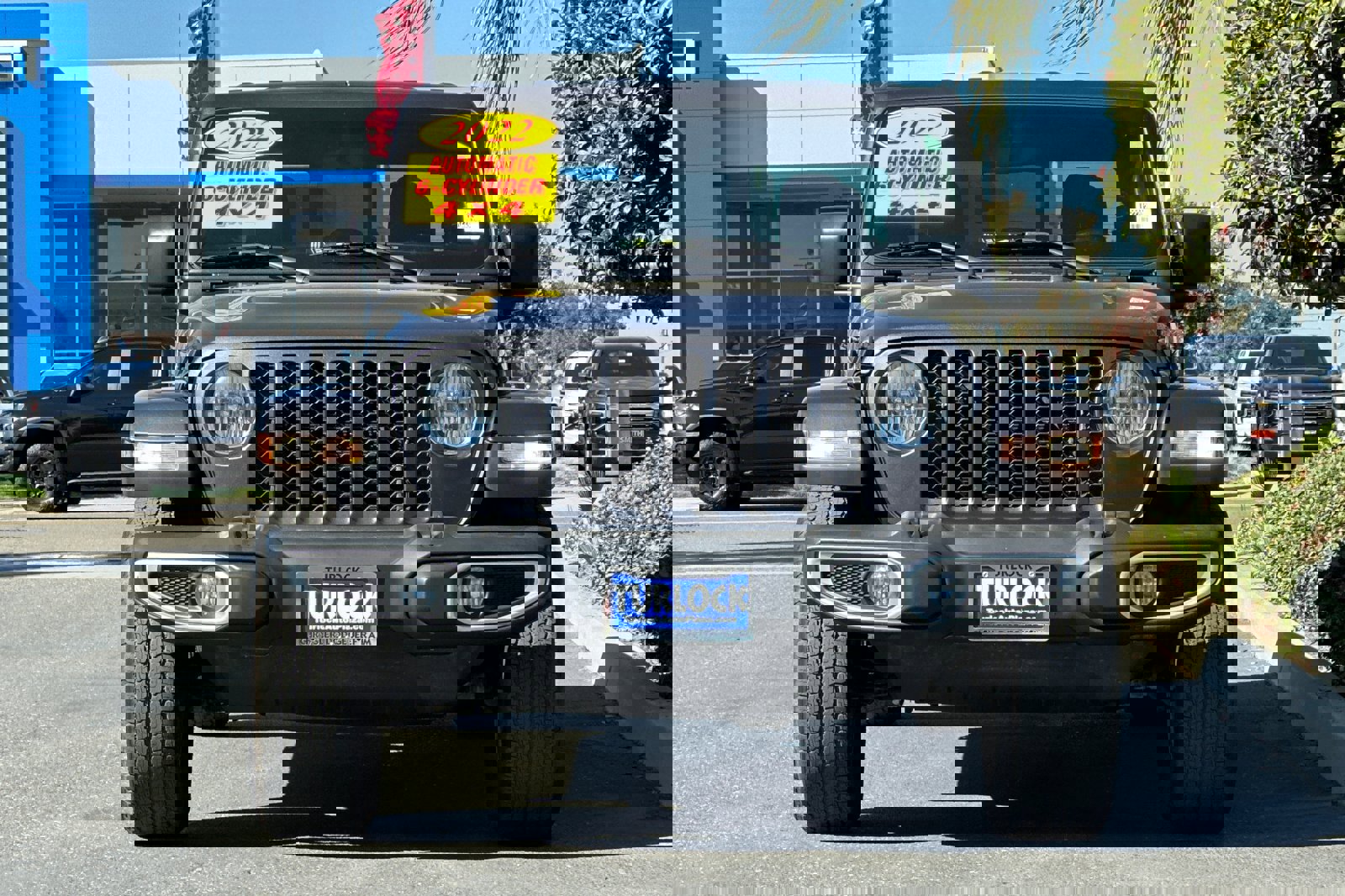 Used 2022 Jeep Gladiator Sport image 10