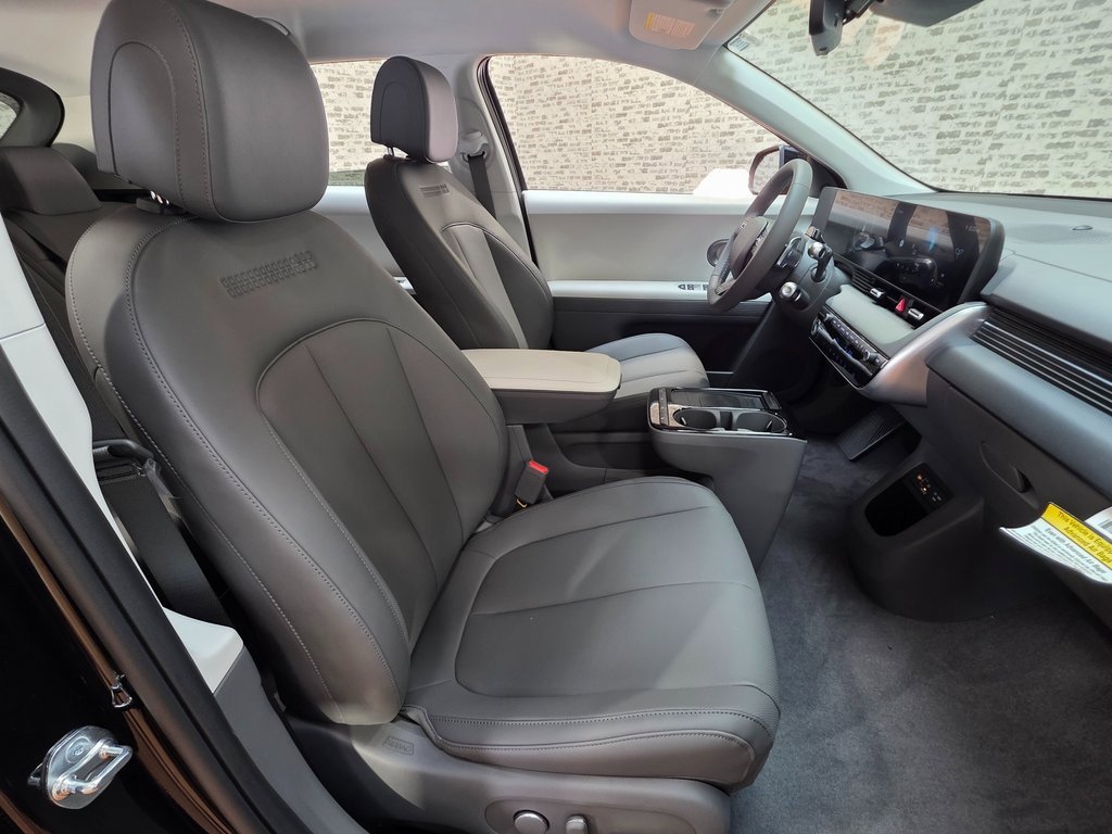 New 2026 Hyundai Ioniq 5 SEL image 12