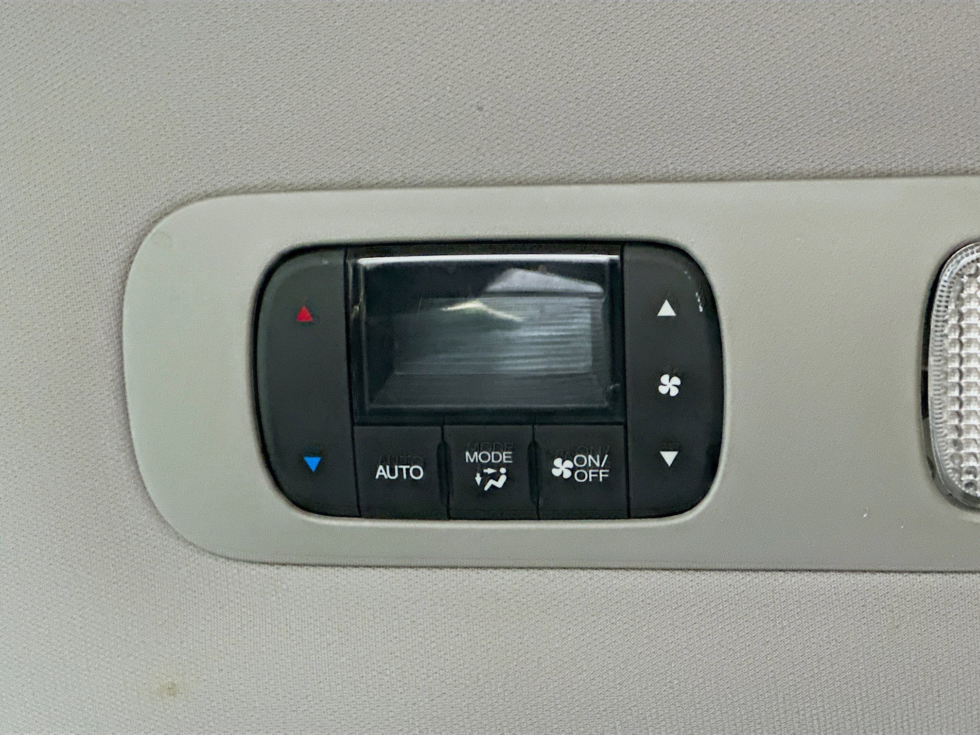 Used 2018 Honda Odyssey EX image 25