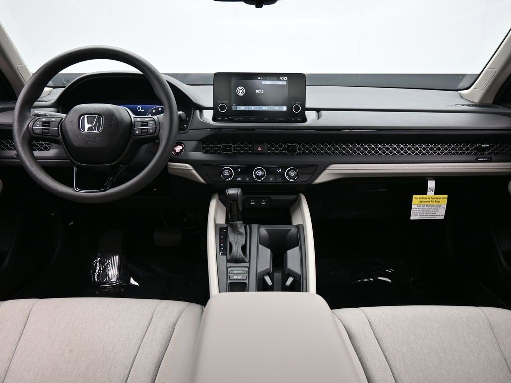 Certified 2025 Honda Accord LX image 41