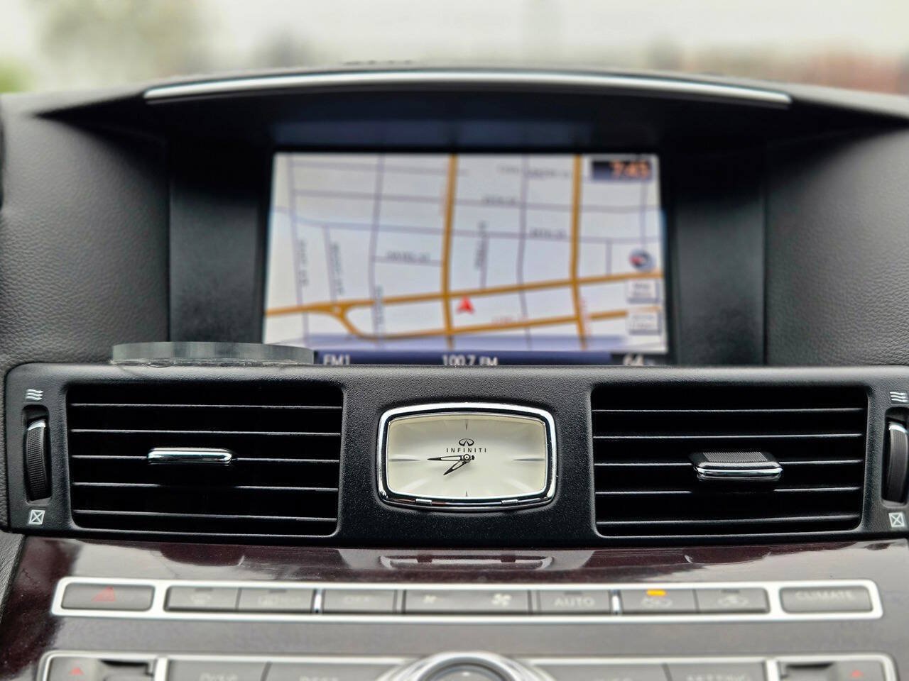 Used 2012 INFINITI M35 w/ Premium Pkg RWD image 39
